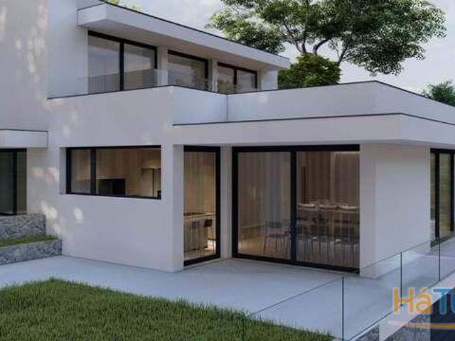 Venda Moradia T4 | 26074093058