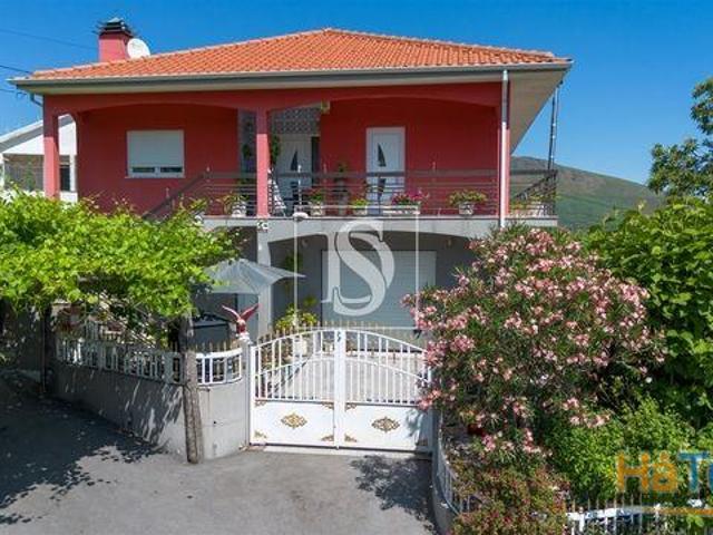 Venda Moradia T4 | 26084081666