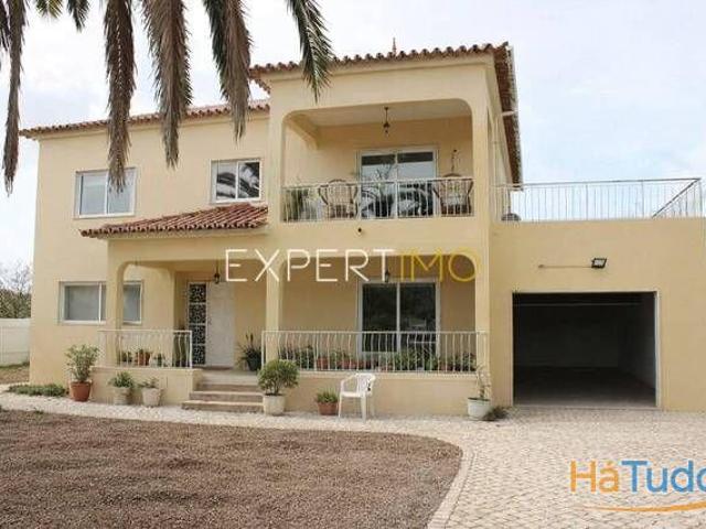 Venda Moradia T4 | 26084093527