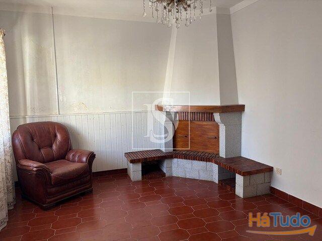 Venda Moradia T2 | 26084098102