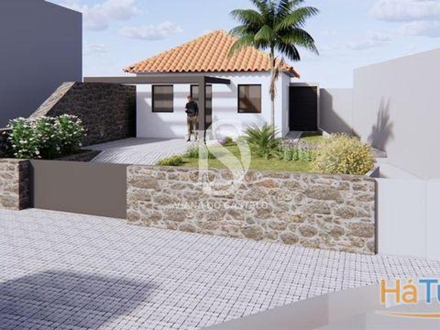 Venda Moradia T2 | 26084093092