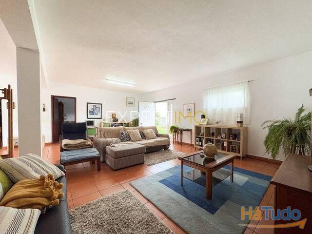 Venda Moradia T3 | 26084088496