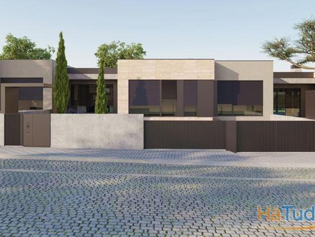 Venda Moradia T3 | 26084081144