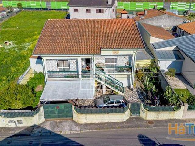 Venda Moradia | 26084081952