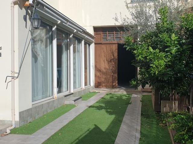 VENDARGUES 4 pièces 100m² +remise sur cour