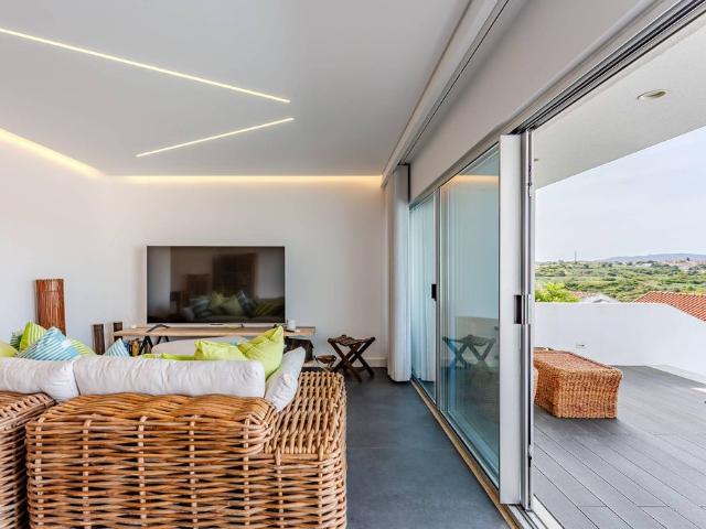 vendas Casa de alto padrão de 147 m2, Oeiras, Lisboa