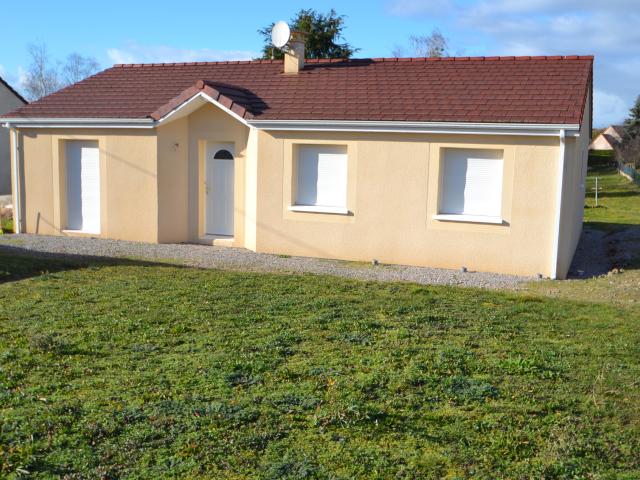 vendat, maison récente t5 avec jardin