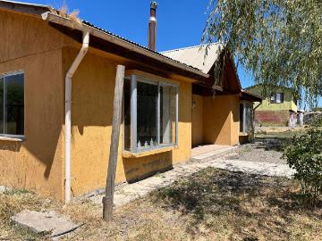 Vende 2 casas con 7500 m2 putagan vii region maule