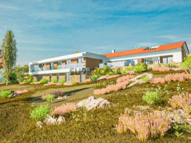 Vende Terreno Ericeira 18 Km, A Casa das Casas