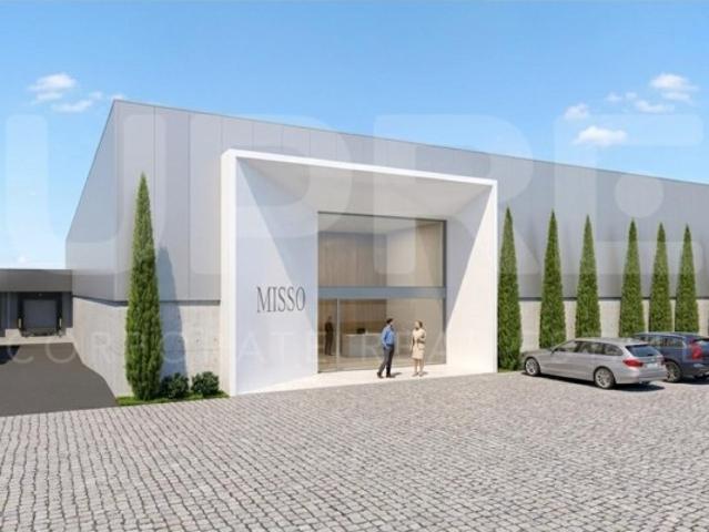 VENDE | TERRENO INDUSTRIAL | STO TIRSO Água Longa/A41