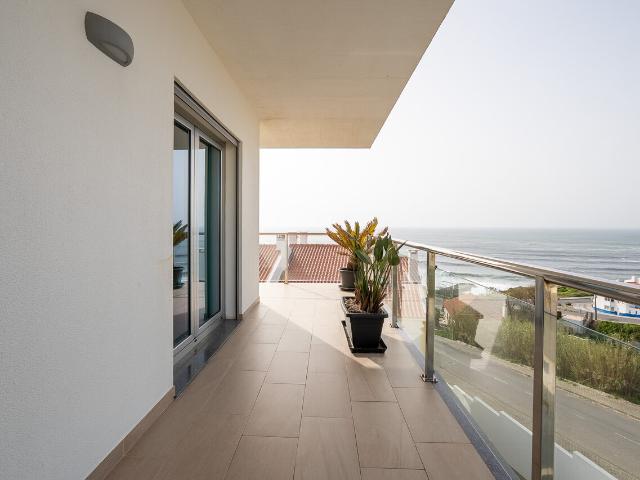 Vende Apartamento T2 Ericeira, A Casa das Casas