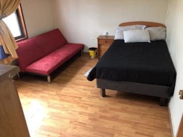 VENDE CASA 3 DORM, 2 BAÑOS, A PASOS METRO COPA LO MARTINEZ, EL BOSQUE