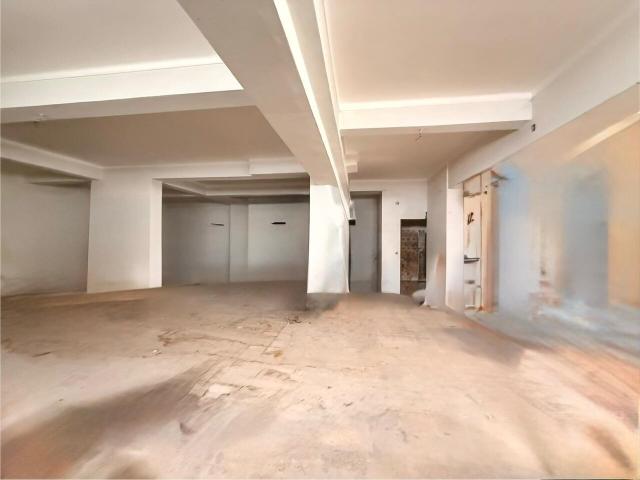 Vende Garagem Ericeira Centro, A Casa das Casas