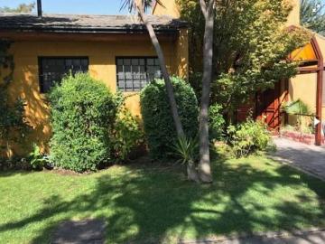VENDE GRAN CASA EN CONDOMINIO HELSBY 176/524 M2 GRAN POTENCI