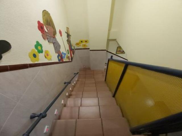 VENDE LOCAL COMERCIAL