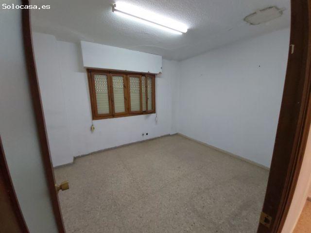 VENDE LOCAL EN VILLENA