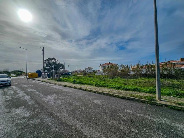 Vende Lote Ericeira, A Casa das Casas