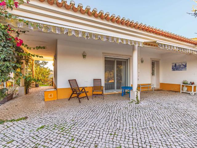 Vende Moradia, Ericeira 5 Km, A Casa das Casas