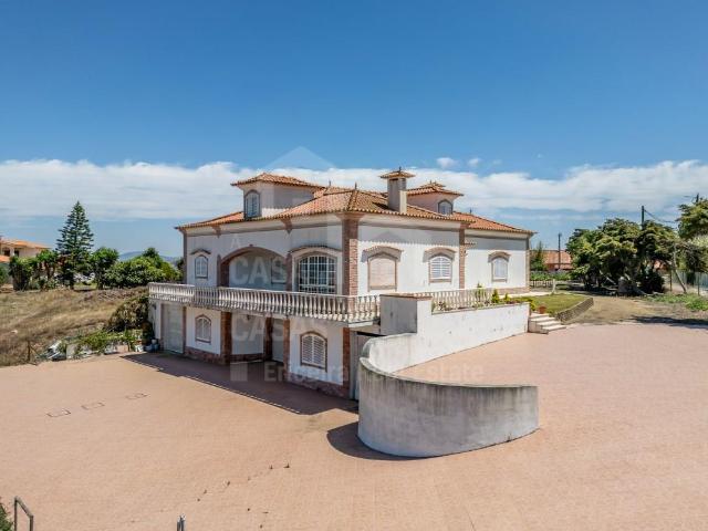 Vende Moradia T4 Ericeira 14 km, A Casa das Casas 214m² Encarnação
