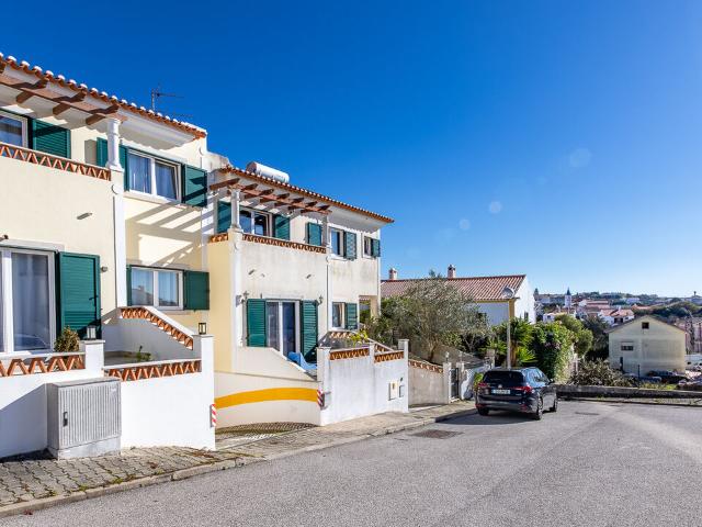 Vende Moradia T4 Ericeira 2 km, A Casa das Casas