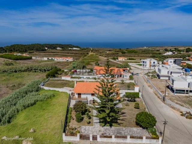 Vende moradia T5 Ericeira 10 km, A Casa das Casas