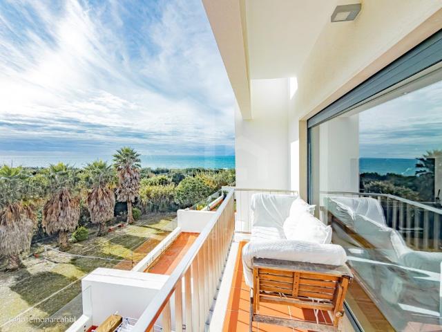 Vende Moradia T5 Ericeira 1,5 km, A Casa das Casas 220m² Ericeira