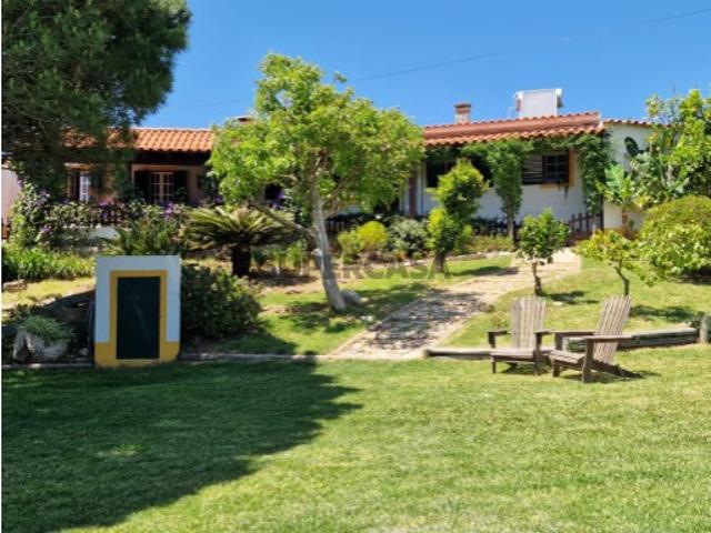 Vende Moradia T2+1 Ericeira 14 km, A Casa das Casas