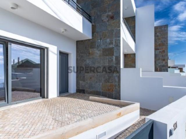 Vende Moradia T2 Ericeira 6 km, A Casa das Casas