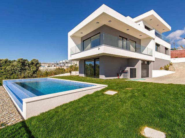 Vende Moradia T3 Ericeira 3 km, A Casa das Casas
