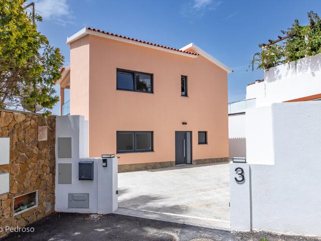 Vende Moradia T3 Ericeira 3 km, A Casa das Casas