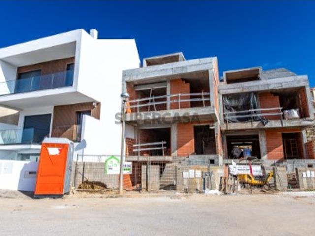 Vende Moradia T3 Ericeira 3 km, A Casa das Casas
