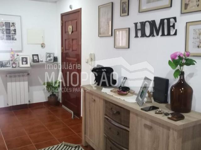 Vende se T3 Com Boas reas