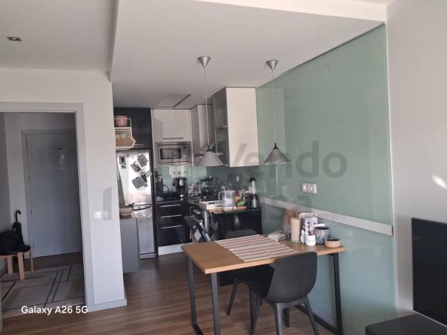 Vende se T1 Av. Liberdade Braga
