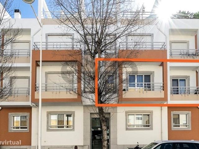 Vende se apartamento T3 semi novo
