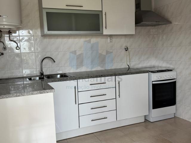 VENDE SE APARTAMENTO T 2 COIMBRA, NA SOLUM