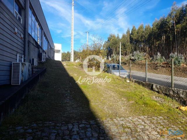VENDE SE ARMAZÉM LUSTOSA, LOUSADA | 26084089376
