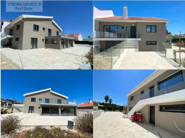 Vende Se excelente moradia T4+2, com grande jardim, piscina. 0m² Sesimbra Castelo