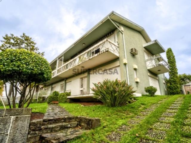 Vende se Moradia Braga Centro