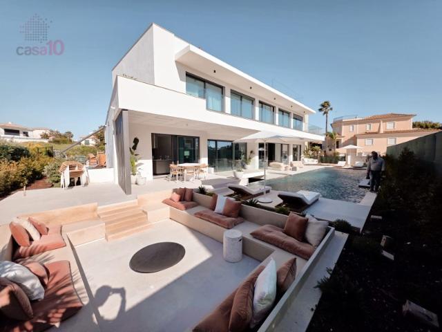 Vende se moradia V5 de luxo em São Rafael, Albufeira