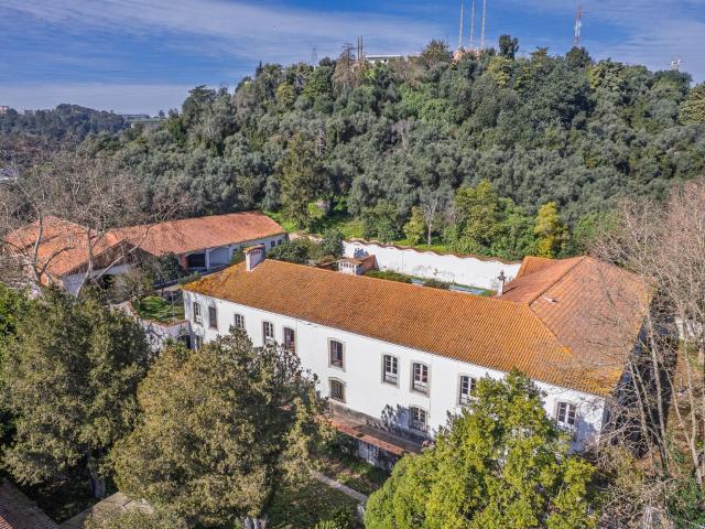 Quinta com 1,8ha às portas de Lisboa 3937m² Loures