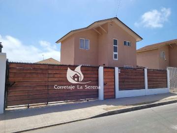 Vende sector la florida en la serena hermosa y seminueva | 3 dormitorios por 3250.00 en La Serena