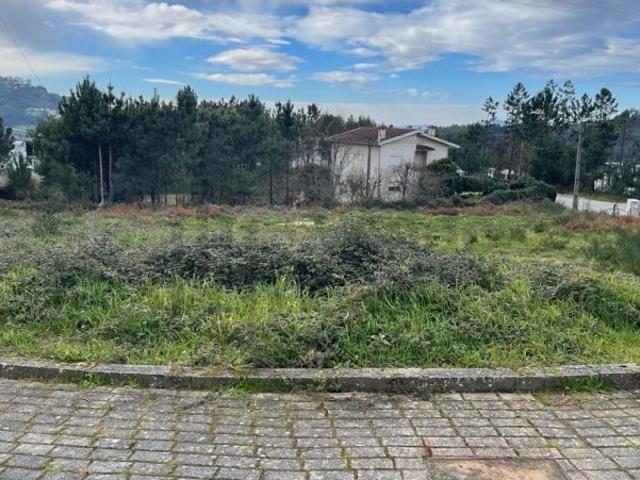 Vendem se 3 Lotes Moradias Braga S. Mamede