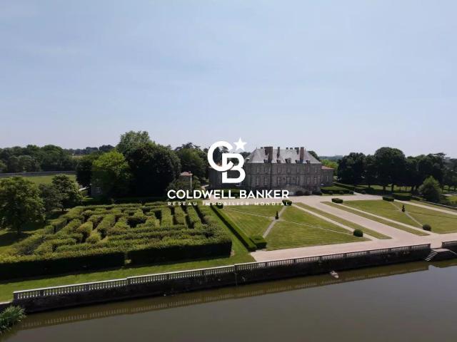 Vendee L’Héritage du Bocage: Domaine Historique Mh sur 42. 900m² Nantes