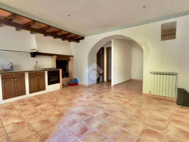 Vendesi monolocale a Castelnuovo di Porto via Garibaldi, 41