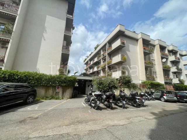 Vendesi monolocale a Roma, Colli Portuensi Casaletto