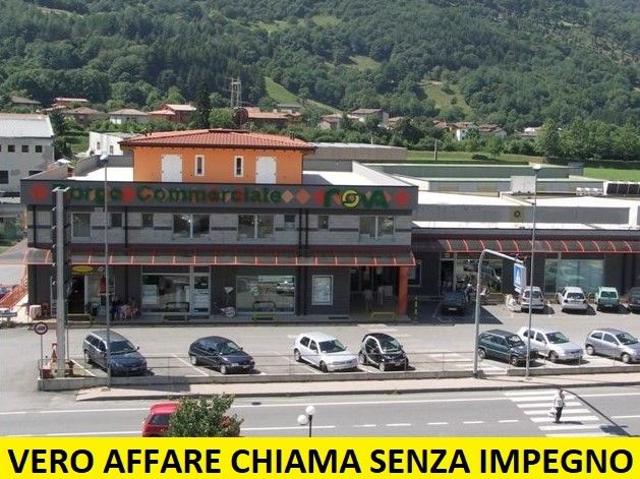 VENDESI NEGOZIO IN GALLERIA ENDINE GAIANO