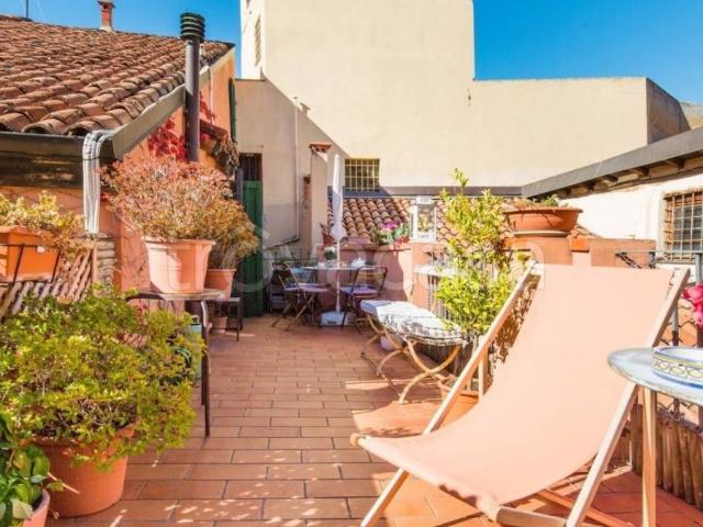 Vendesi attico a Bologna, Centro Storico