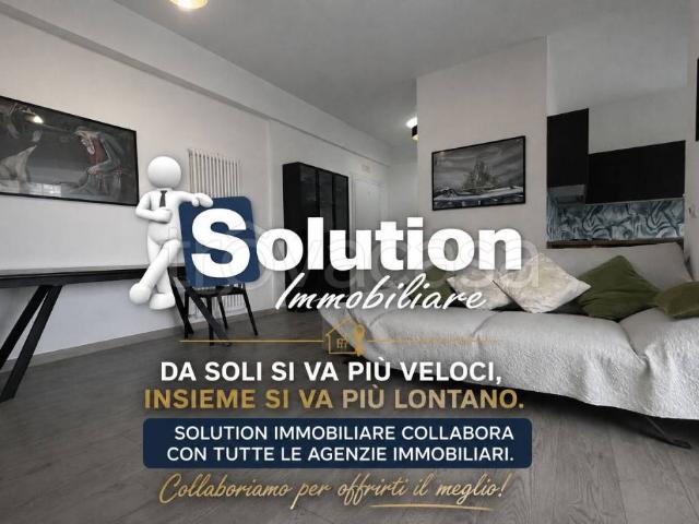 Vendesi attico a Ladispoli via Enrico Fermi