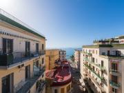 Vendesi attico a Salerno, Centro città