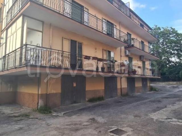 Vendesi attico/mansarda a Giffoni Sei Casali via Malche, 36